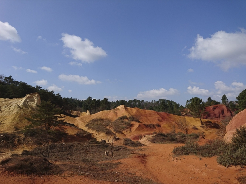 oktober 2017 ockraberg Roussillon